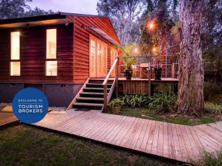 SHOWCASING THE BEST THE COAST HAS TO OFFER - 2767MF