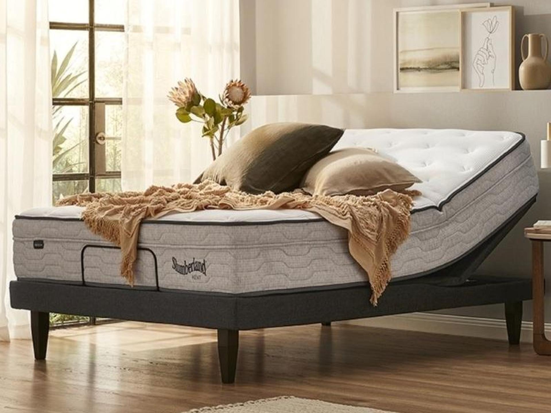 Explore A World Of Opportunities Snooze... for sale in Darwin Northern