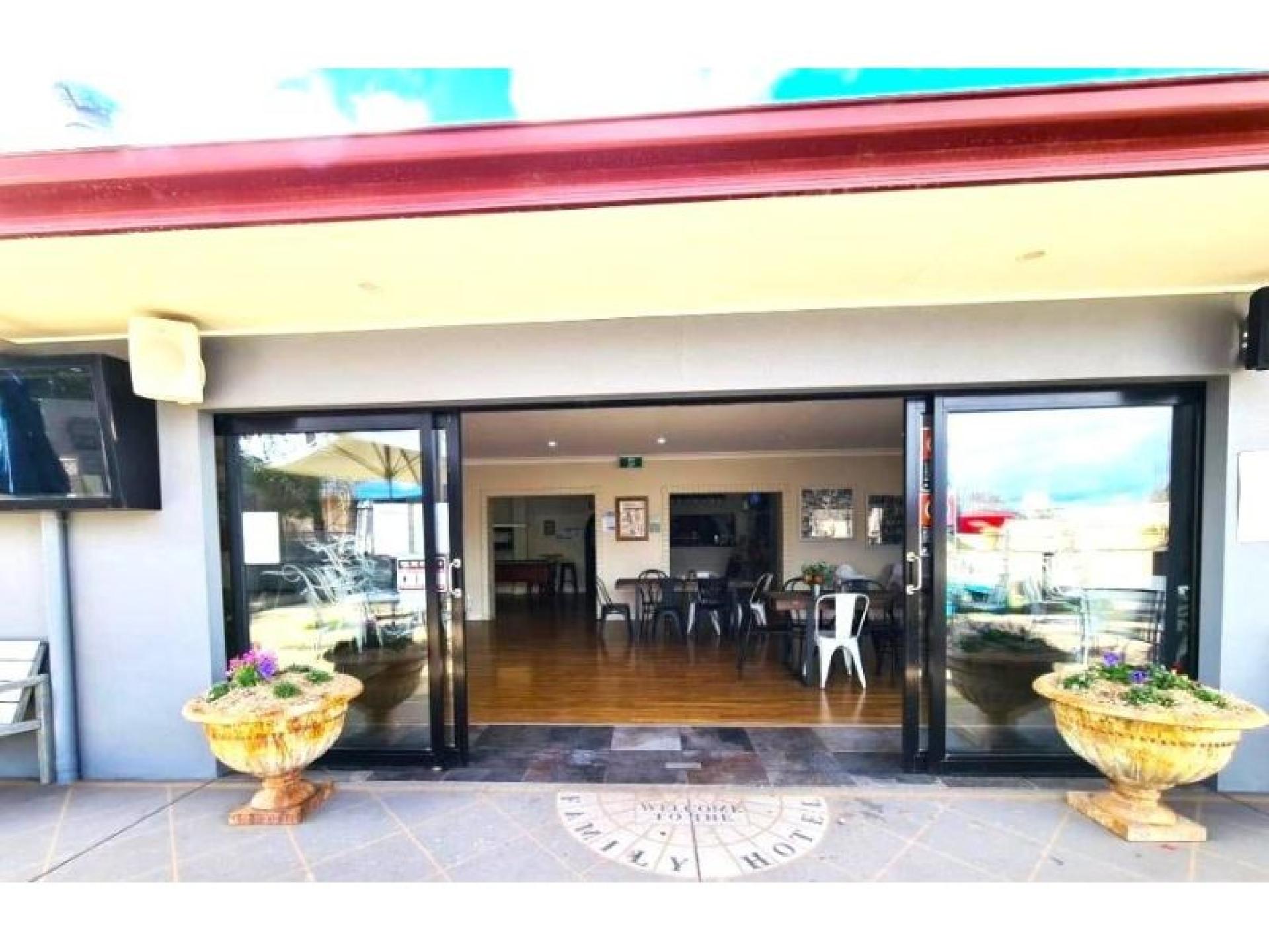 Freehold - Family Hotel, Cootamundra Nsw -... for sale in Cootamundra ...