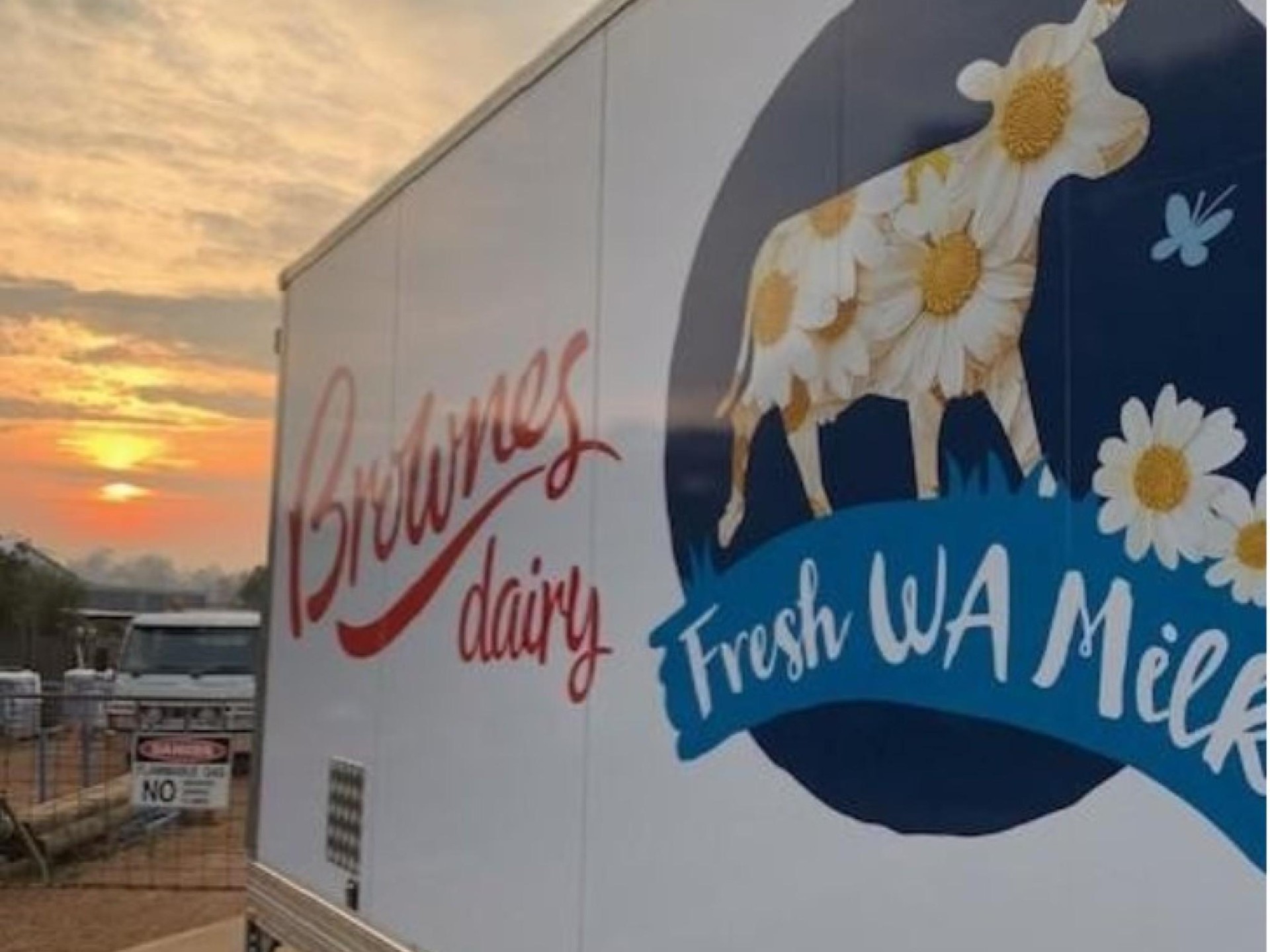 Brownes Dairy Distribution 670137 1