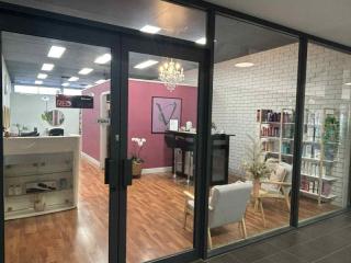 Well Established Hair and Beauty Salon in Busy Coolbellup Shopping Centre