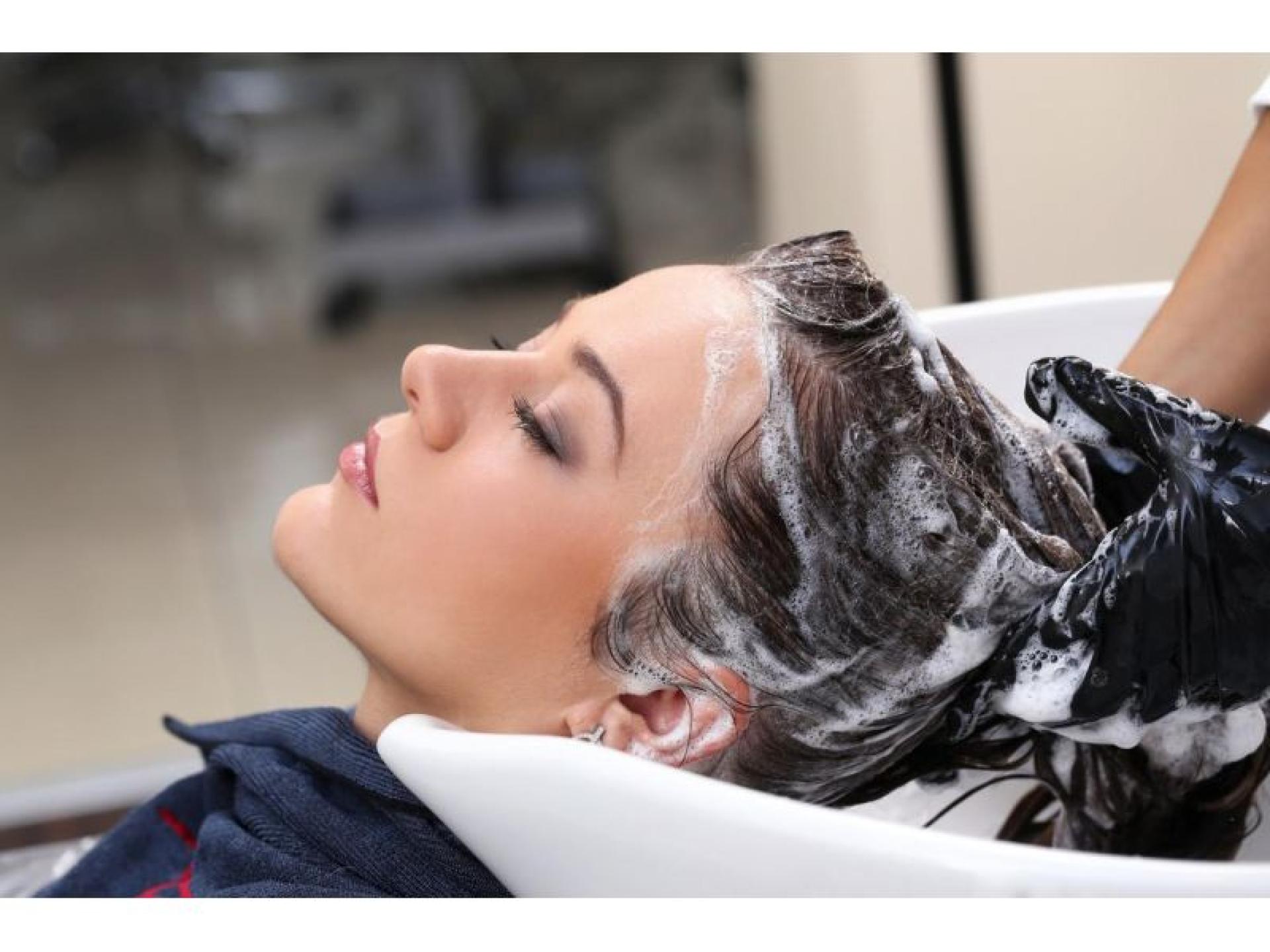 Hair Salon 5 Days 637926 3