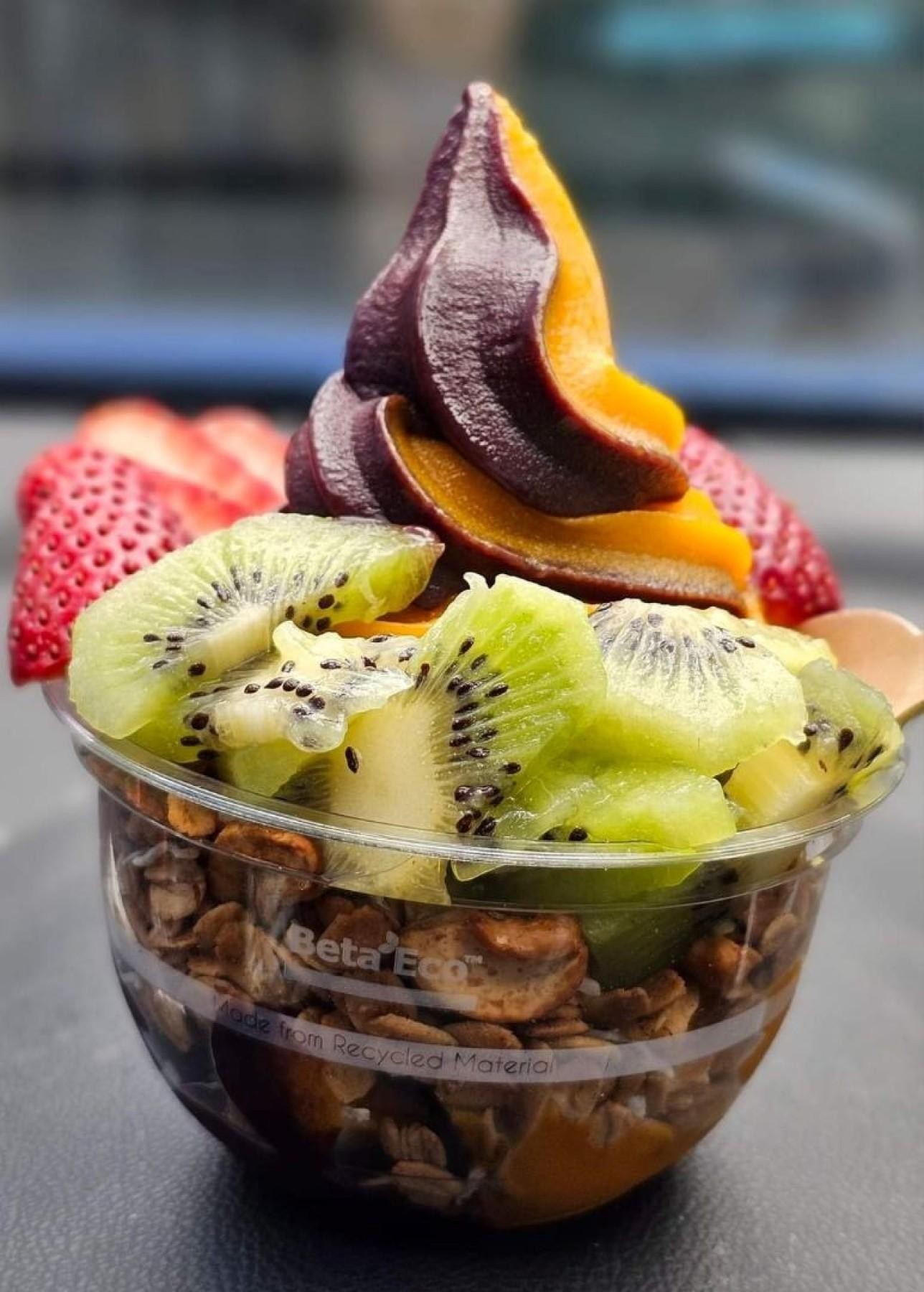 Acai Dessert Bar Busy 668317 1