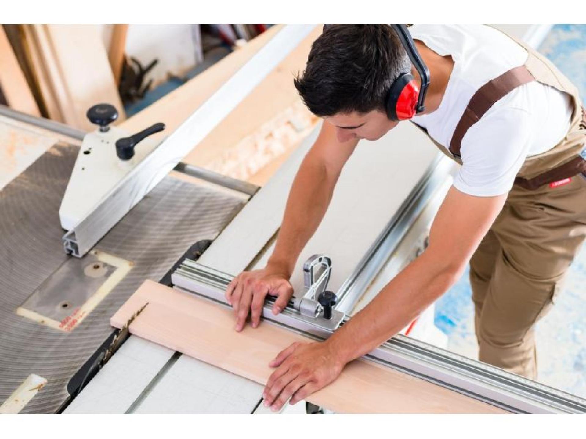 Under Contract - Kitchen 608272 1