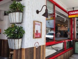 CHARGRILL CHARLIE'S | NEW CHARGRILL CHARLIE'S FRANCHISE OPPORTUNITY IN Indooroopilly, QLD | EXPRESS YOUR INTEREST TODAY!