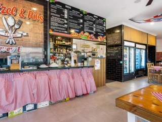Premium Restaurant for Sale or Lease - Hervey Bay, South QLD-  Prime Coastal Location - Exceptional Income Stream -  Strong Customer Base -  Fully-equ
