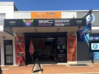 Busy Takeaway - Chicken and Chips + Asian Cuisine - Umina Beach, NSW