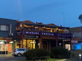 Restaurant/Bar Entertainment Venue in Eltham (JASW0061)