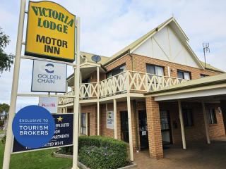 REMARKABLE BUSINESS OPPORTUNITY GEM IN PORTLAND - 2349ML