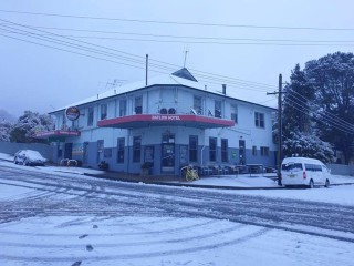 Freehold Hotel Motel Batlow