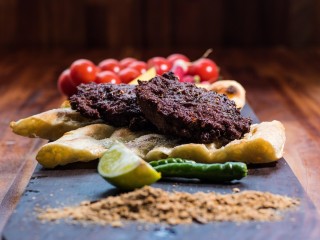 POPULAR INDIAN RESTAURANT AT MOST WANTED STREET OF CARLTON, MELBOURNE REF: 2203002