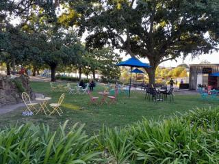 Busy Lakeside Cafe in a Tourist Location – Ararat, VICTORIA