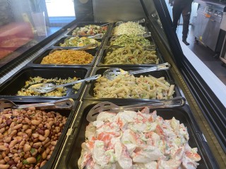 Straightforward Charcoal Chicken Shop, Six Days