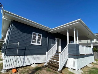 Long-Established Residential & Commercial Painting Business For Sale - Prime Moreton Bay & North Brisbane, QLD Location - Turnover of $700,000- Equipm