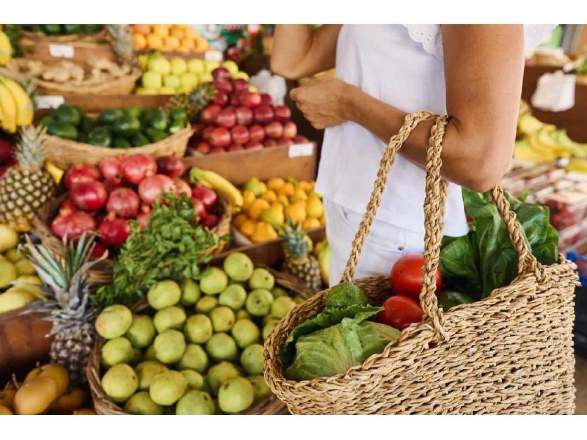 Profitable Fruit And Vegetable Shop For... for sale in Balwyn Victoria