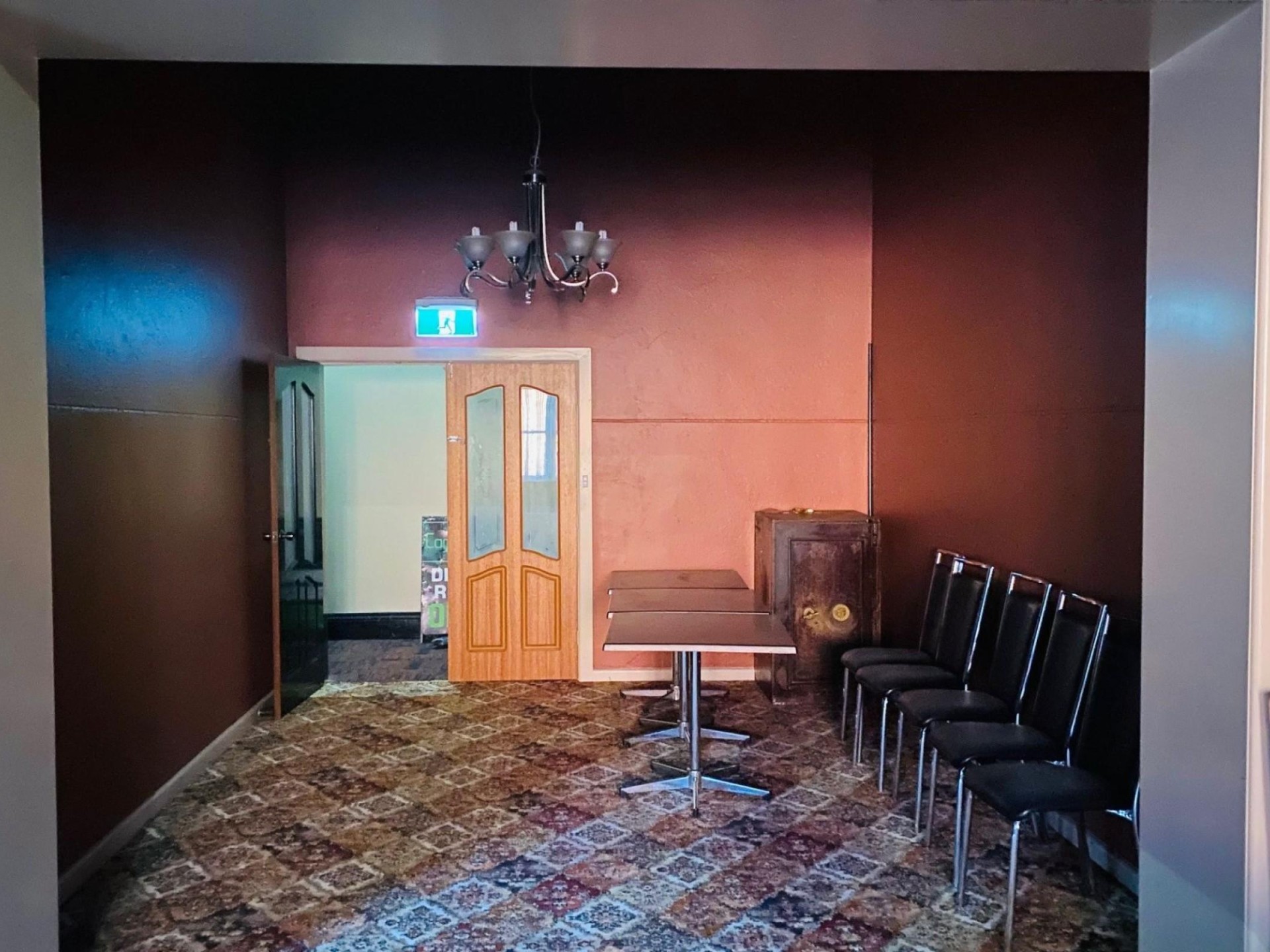 Unreserved Auction Commercial Hotel... for sale in Nhill Victoria