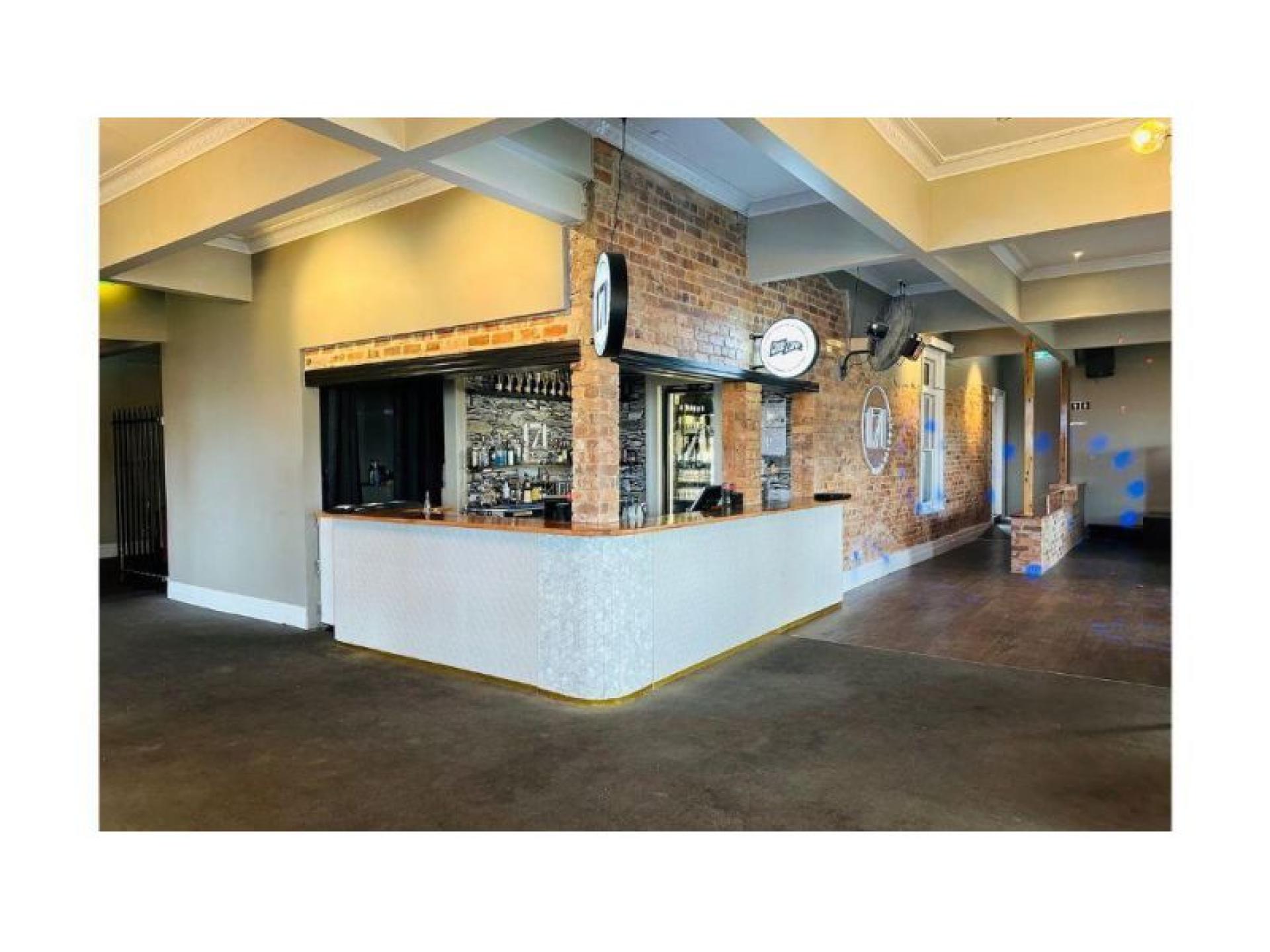 Hotel Traralgon Bar & Bistro - 1p5840 for sale in Traralgon Victoria ...