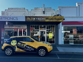 📱🔧 Thriving Phone Repair Shop in the Heart of a Town!  🔧📱