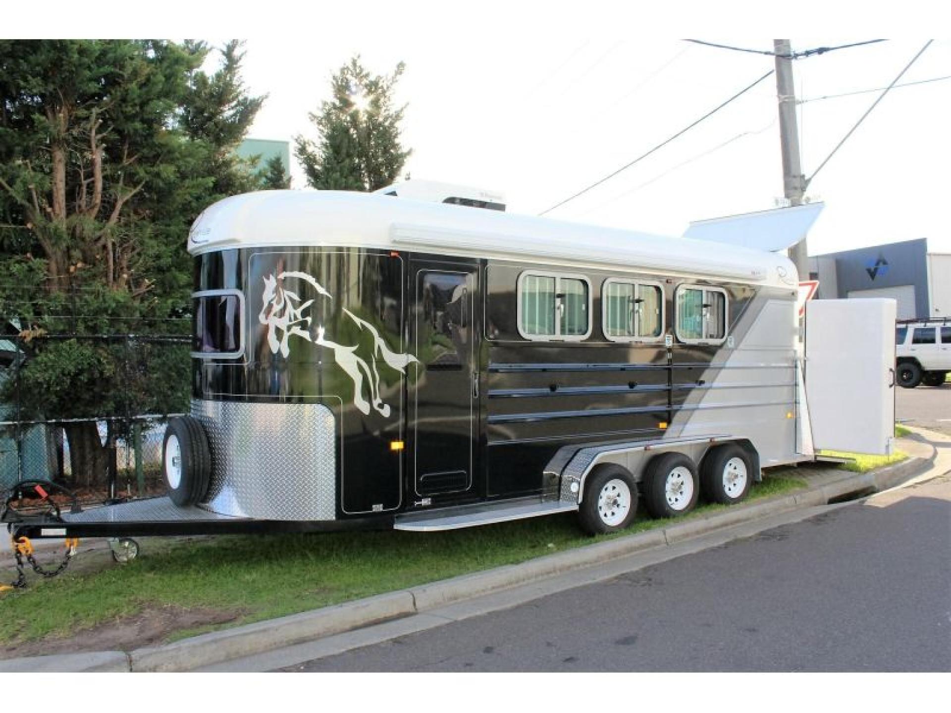 Sold! Australian Manufacturing Horse 627682 1