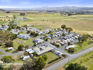 One of Tasmania's Best Holiday Parks in one of Tasmania's Most Visited Tourist Attractions