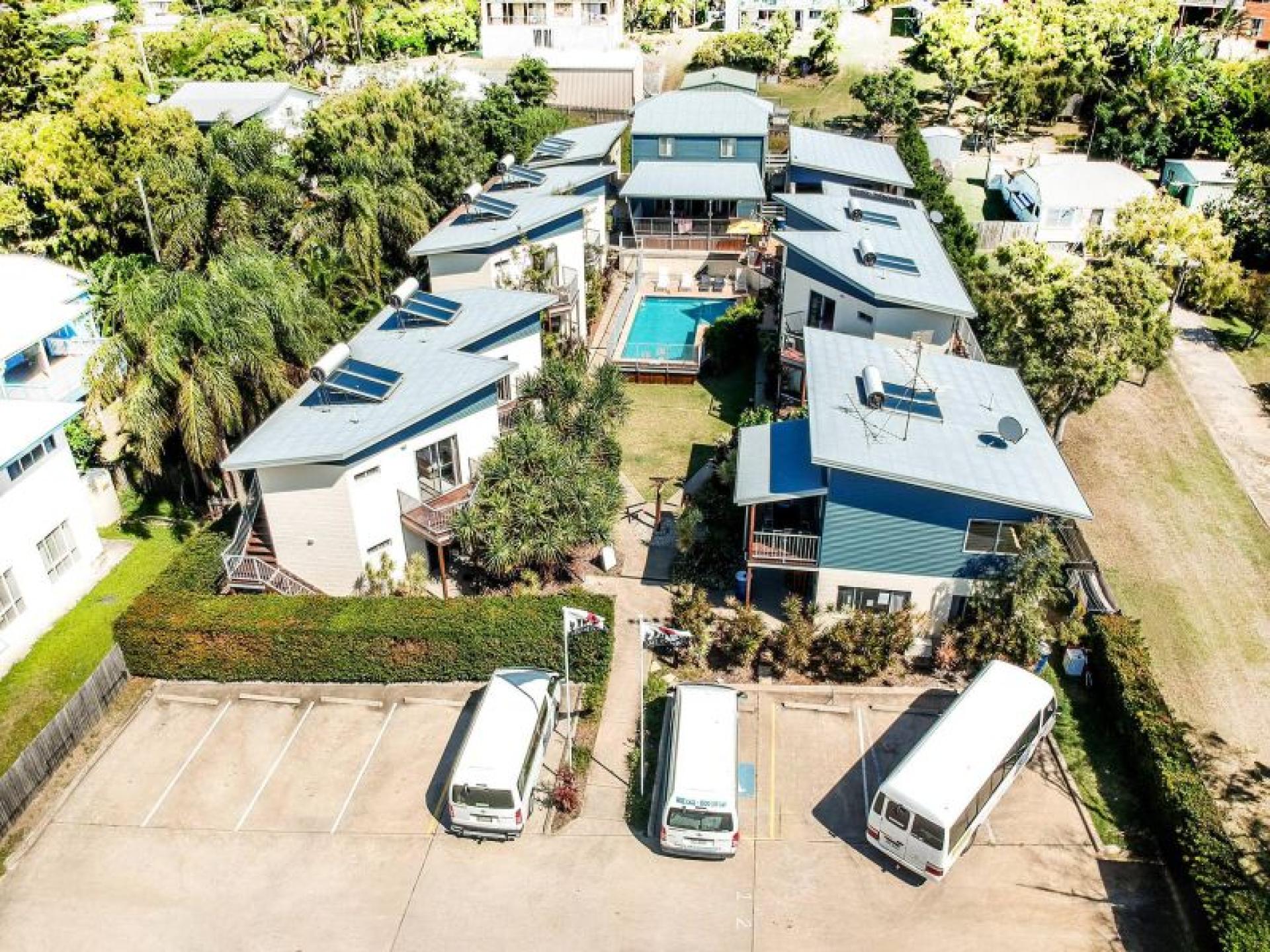 Qld Beachside Backpackers Resort Vacant... for sale in Emu Park