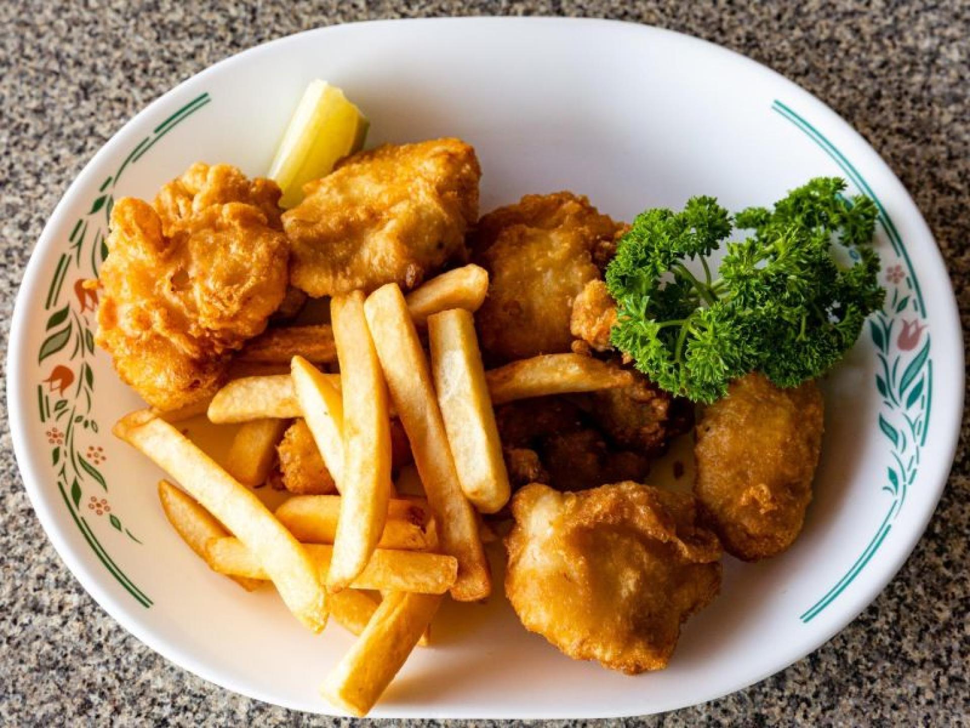 Fish And Chip Shop 669584 2