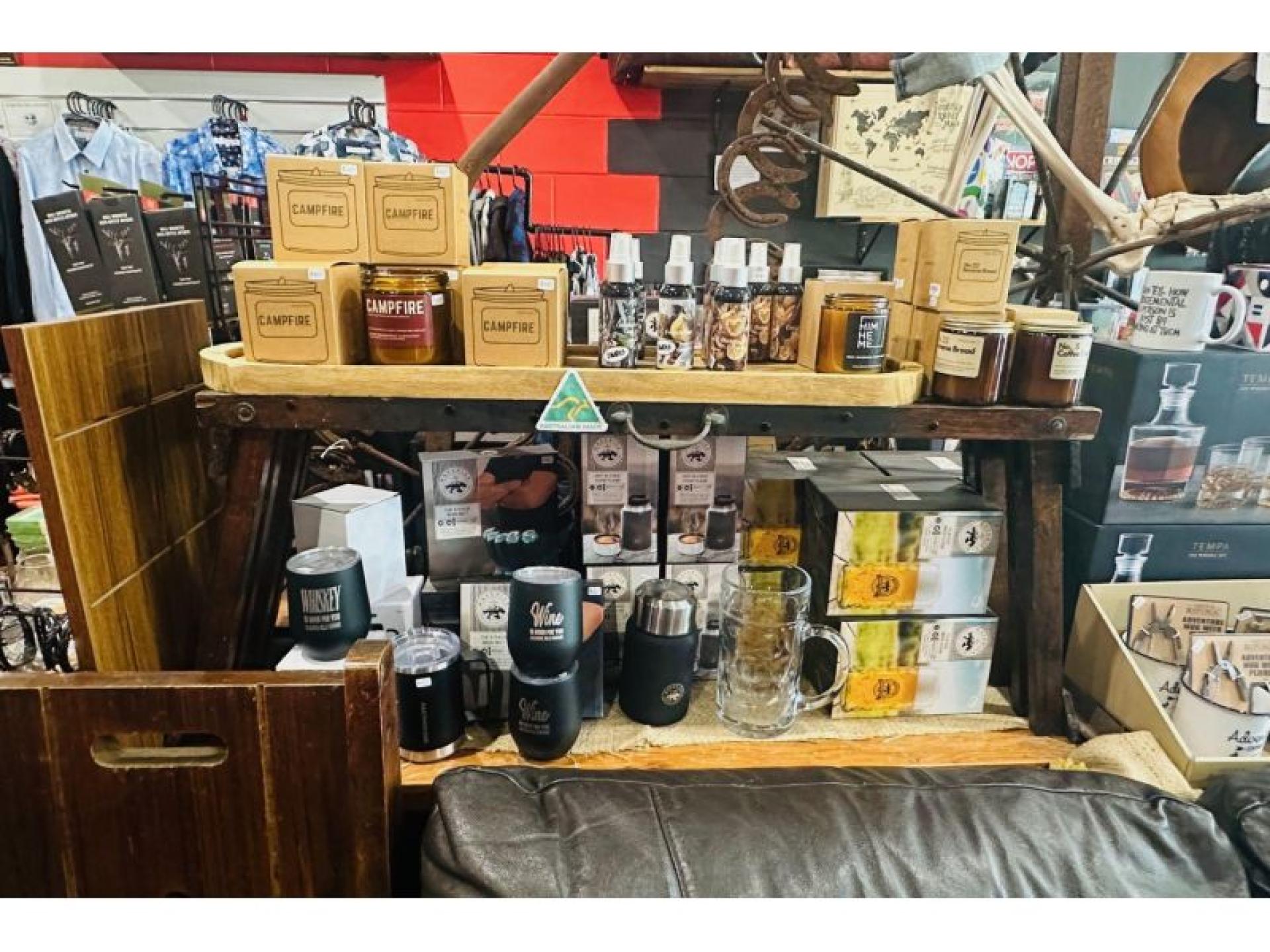 Him He Me Mens Business! 1p6026 for sale in Yarragon Victoria