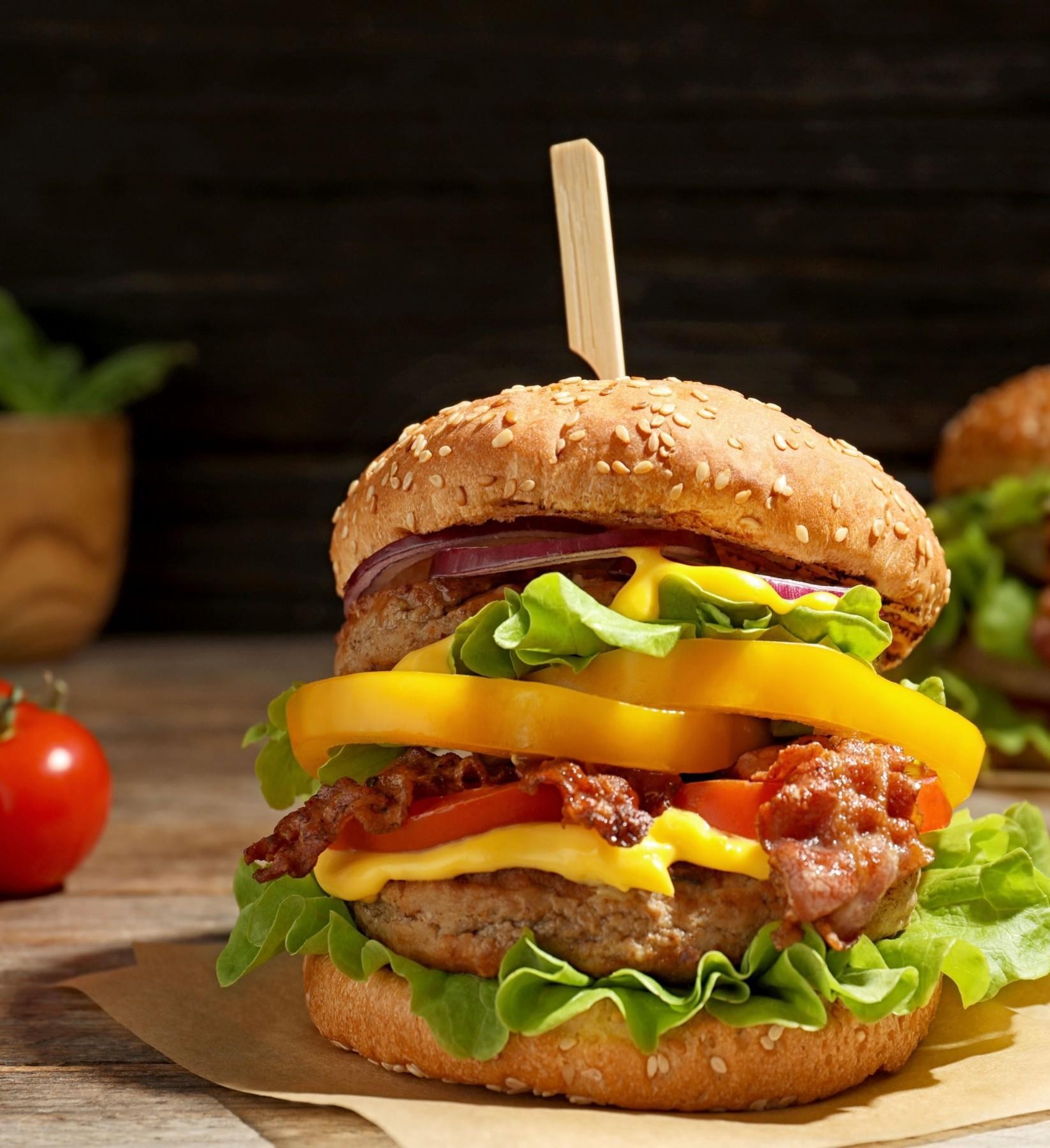 Café In Busy Home And Industrial Centre All Offers Considered for sale