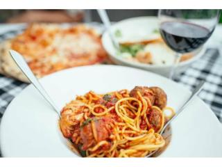 RARE FREEHOLD FULLY LICENSED CAFÉ/RESTAURANT