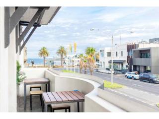 The Local Hotel, Port Melbourne - Ideal for an experienced operator or first-time buyer