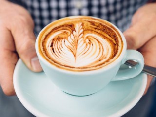 CAFÉ - MAROUBRA - NETS OWNER OVER $180K - VERY LOW RENT - 00938