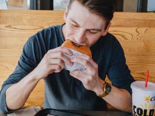 Unlock Lucrative Opportunities with a Carl's Jr. Franchise Investment