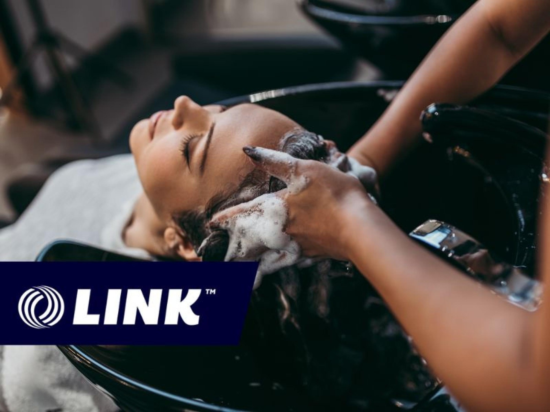 Under Offer Hair Salon 605978 1