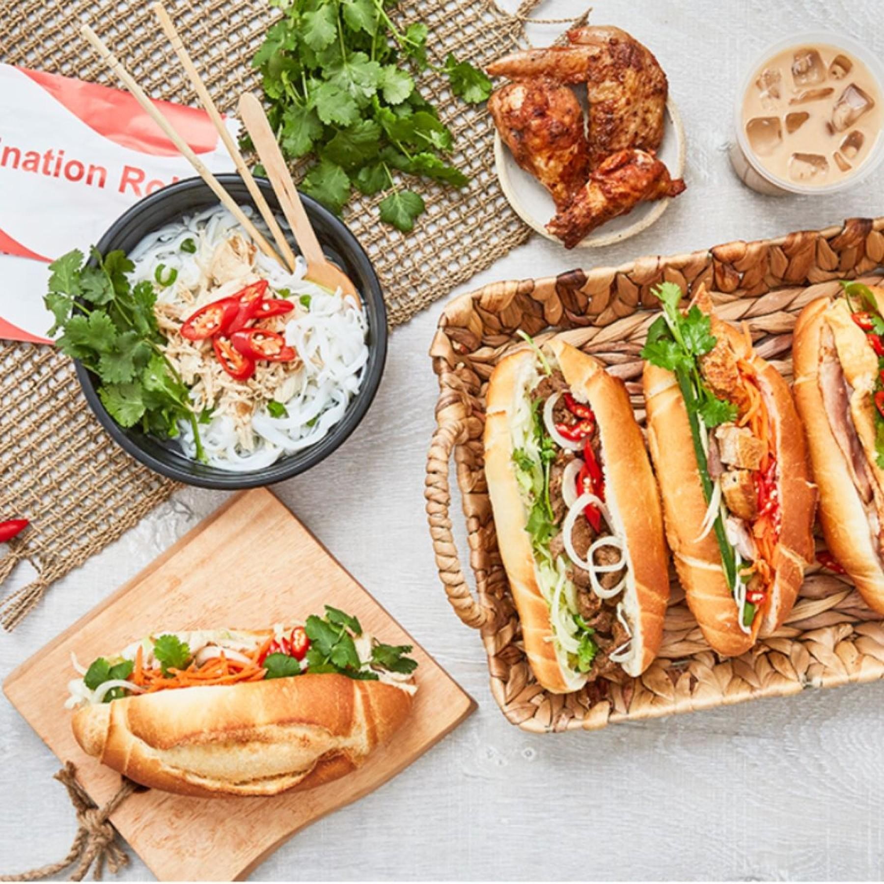 Destination Roll Franchises. The 627971 1