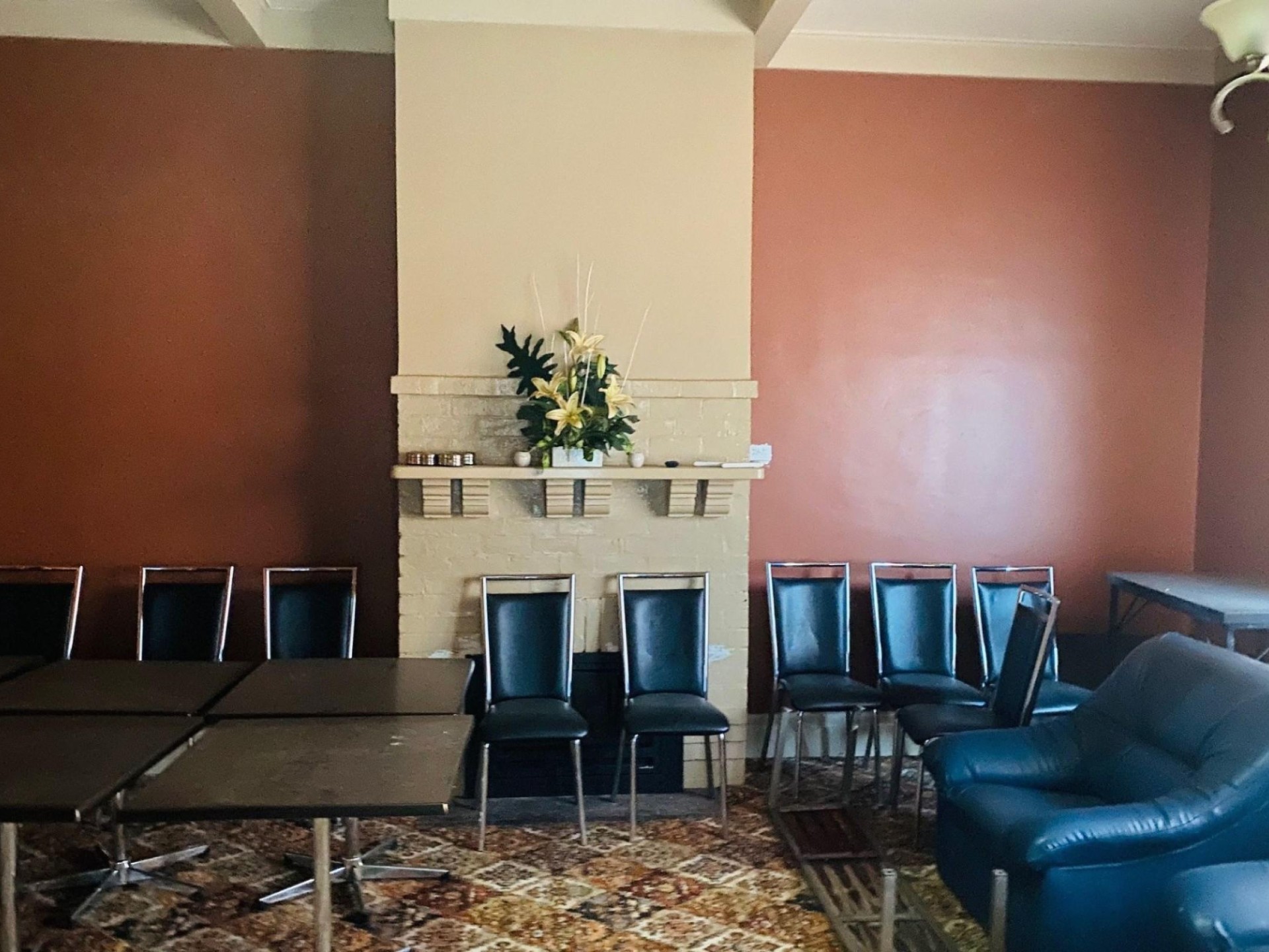 Unreserved Auction Commercial Hotel... for sale in Nhill Victoria