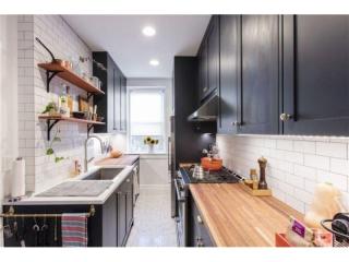 Dream Doors Kitchens  Run Under Management