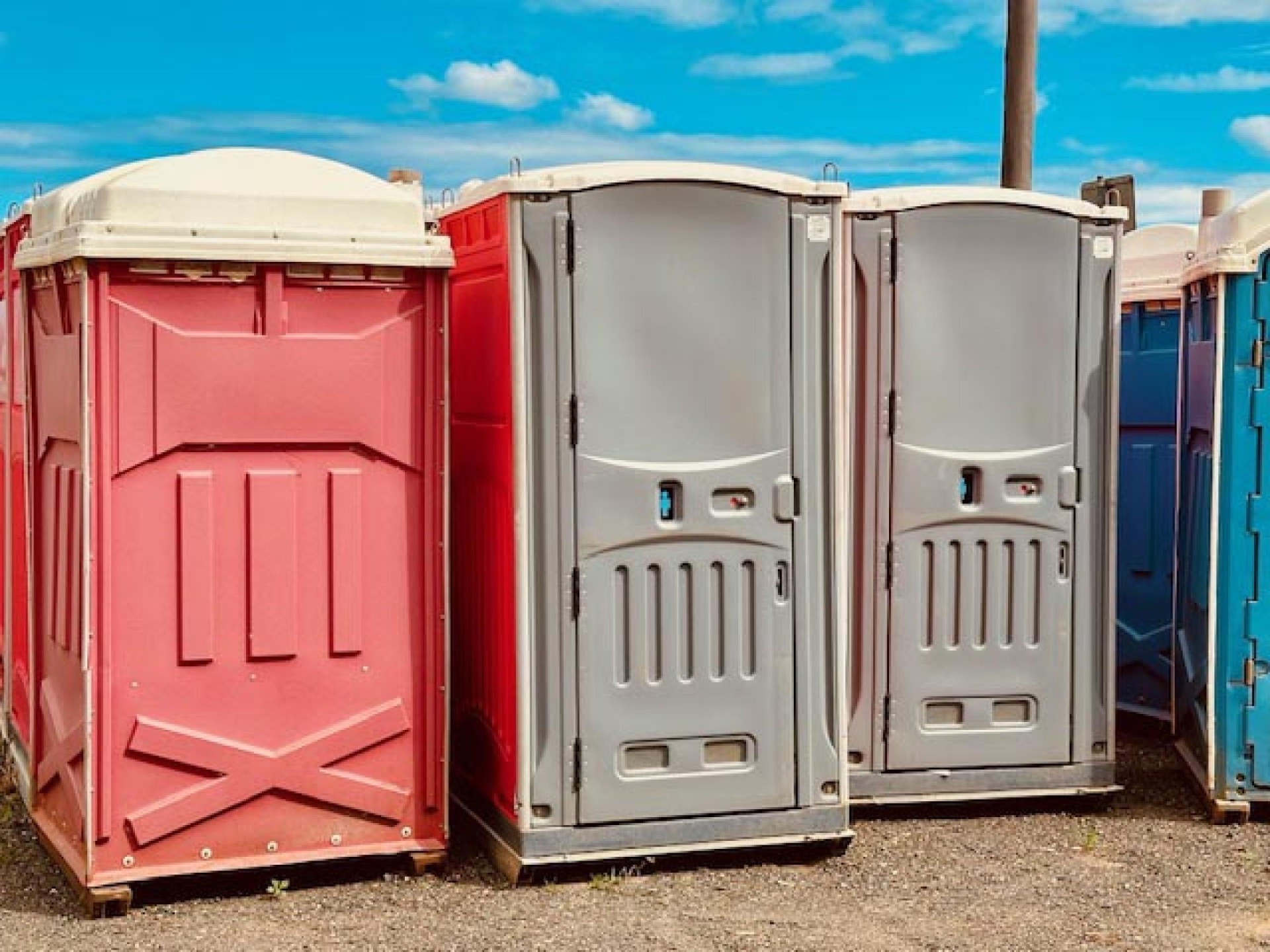 Portable Toilet Hire - 641619 2
