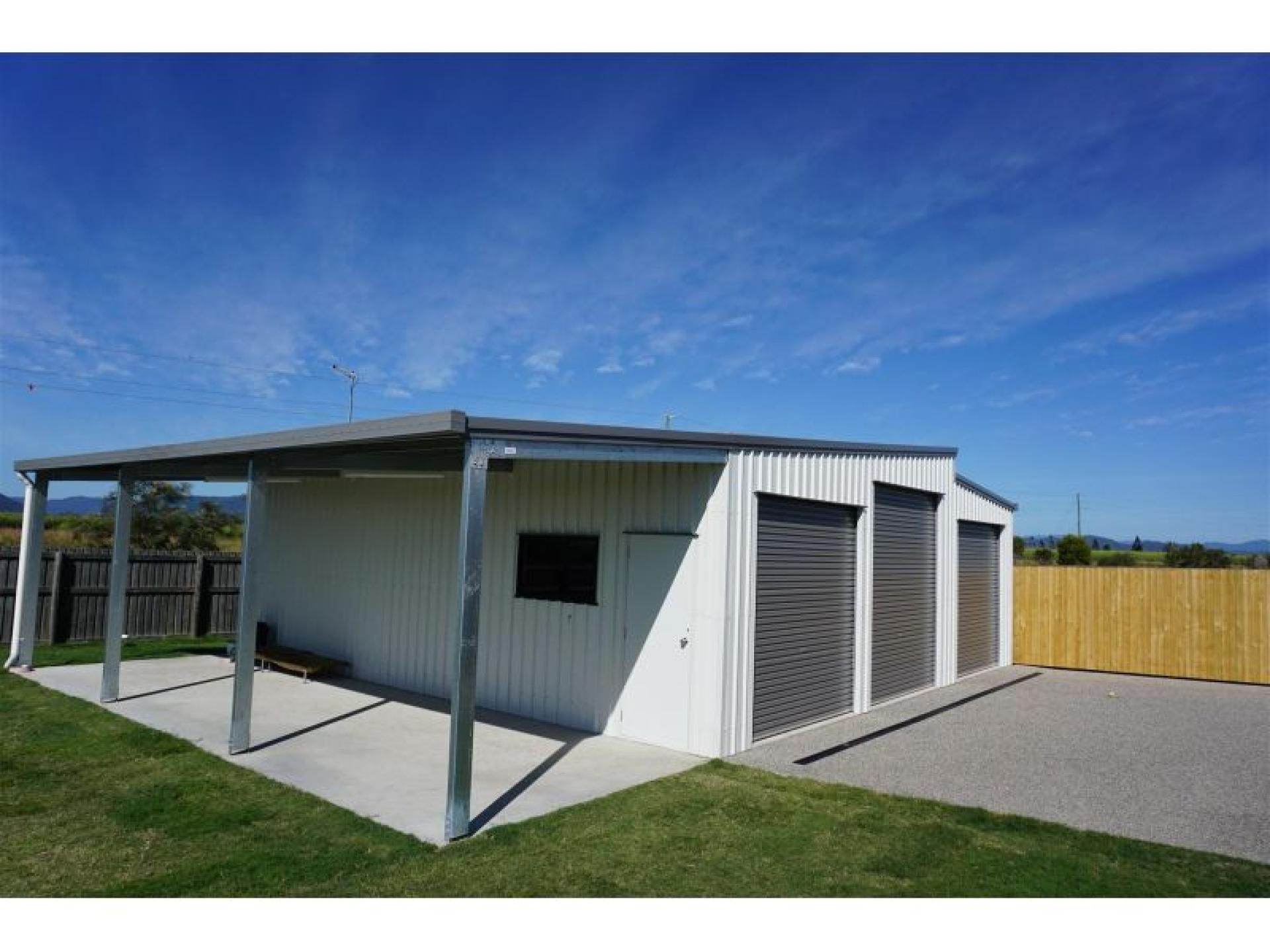 Successful Garages & Sheds 671060 1