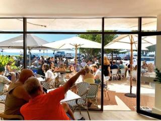 Brand New Cafe on the Esplanade – Terrigal, NSW